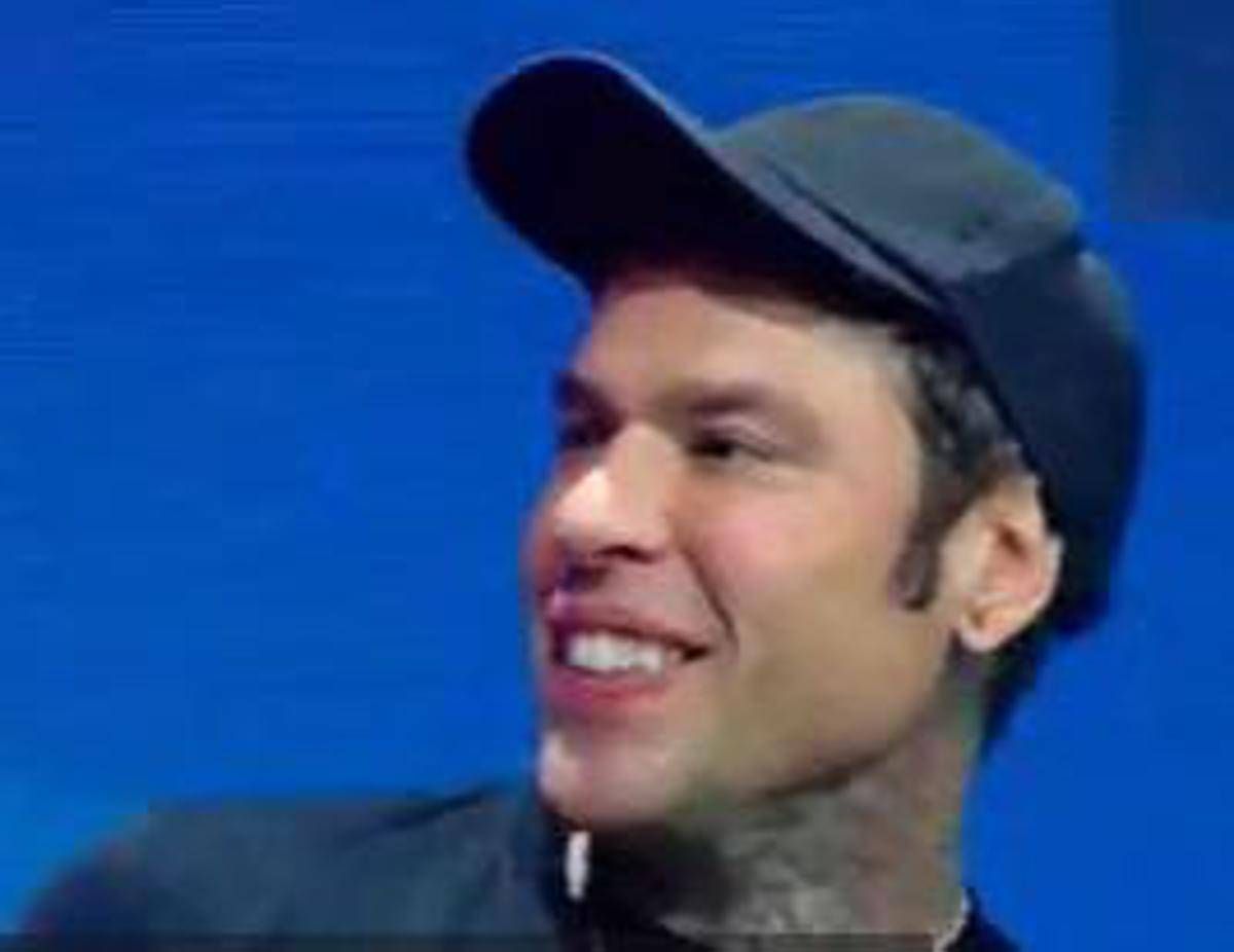 Forza Italia, Fedez: "Mai sottratto a confronto con idee diverse dalle mie" - 