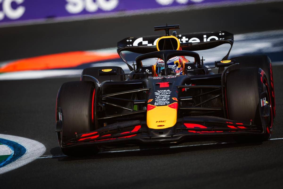 Gp Miami, pole di Verstappen e Ferrari indietro -