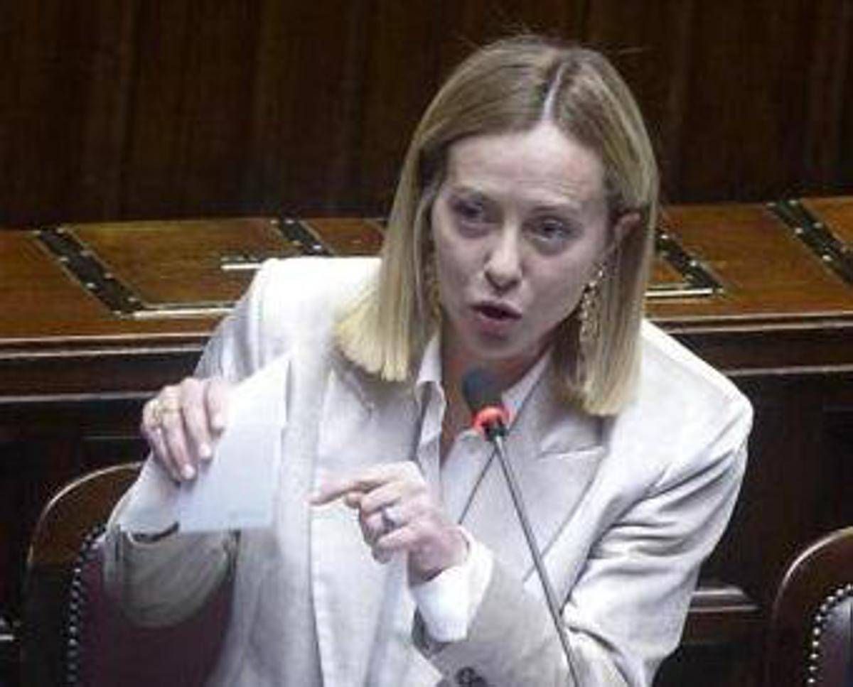 Giovani, Meloni: "Tema che mi sta a cuore, governo impegnato contro disagio" -