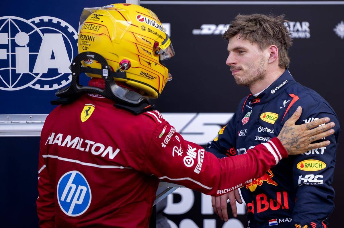 Hamilton-Verstappen, scintille a Monaco: 'impeding' dell'inglese, poi si chiariscono - 