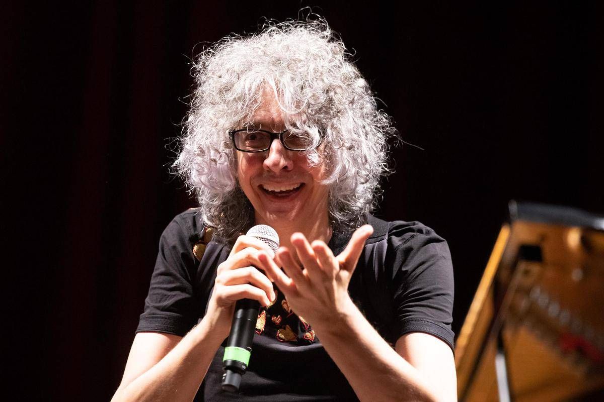 Verissimo, Giovanni Allevi chi è: la passione per il pianoforte e la diagnosi della malattia - 