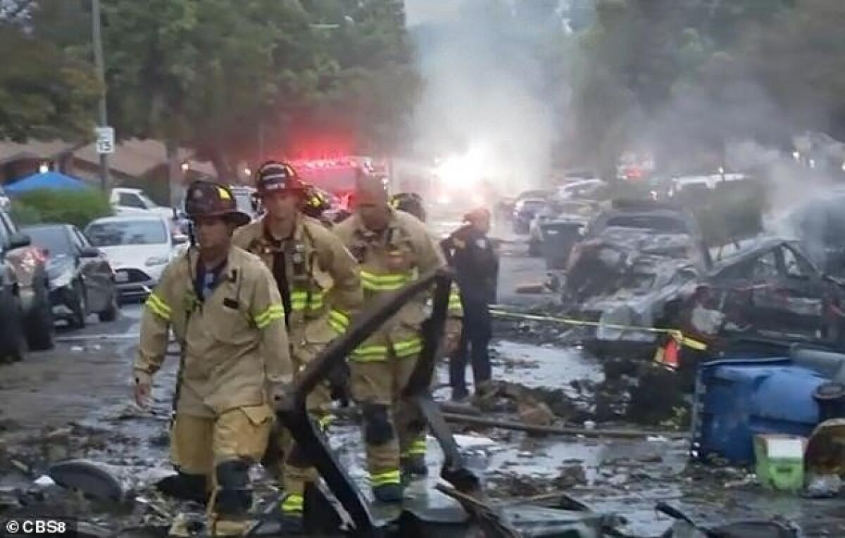 Jet privato si schianta in una zona residenziale di San Diego | Perché nessuno si aspettava un dramma simile? - 