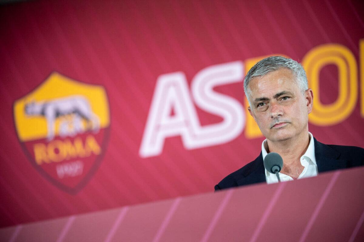 Mourinho avvistato a Roma? | Ecco perché Montella potrebbe già sognare la panchina! -