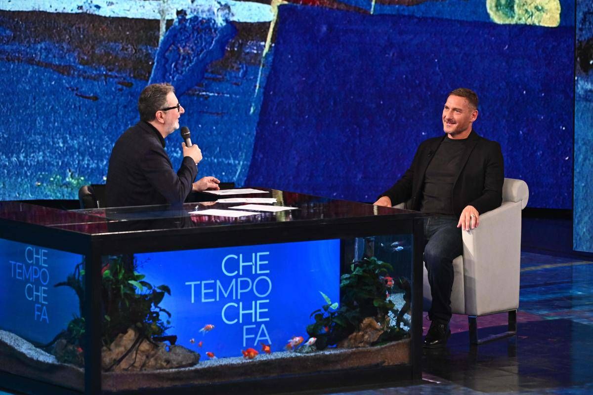 Totti, il curioso aneddoto: "Mondiali 2006? Ecco cosa abbiamo fatto la notte prima" -