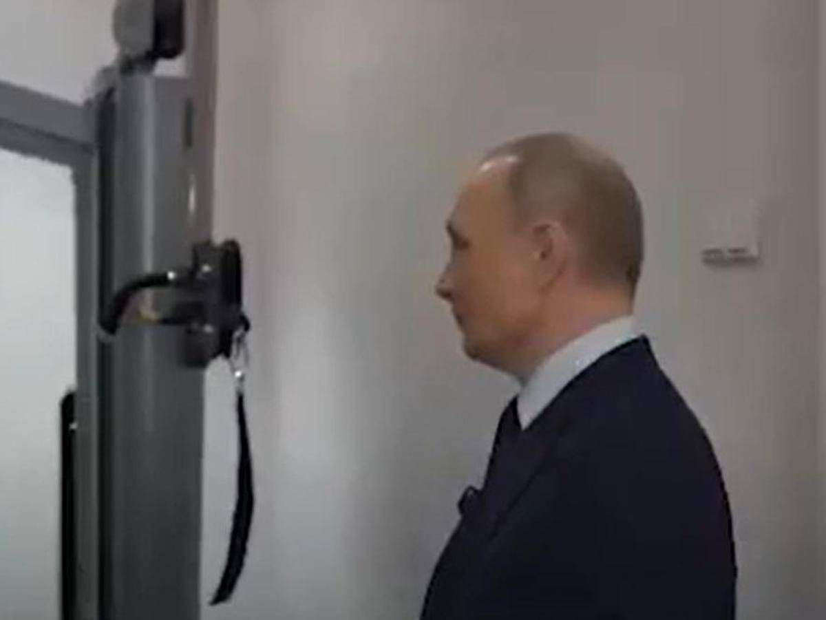 Putin e la palestra al Cremlino: "Mi alleno un'ora e mezza" - Video - 