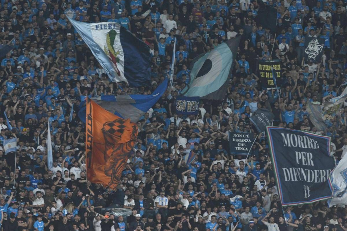 Napoli scudetto, le lacrime di Maradona Junior: "Papà ha insegnato a crederci"