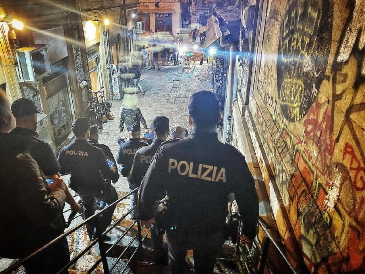Controlli a tappeto della Polizia a Palermo | La verità dietro la “malamovida” svelata! -