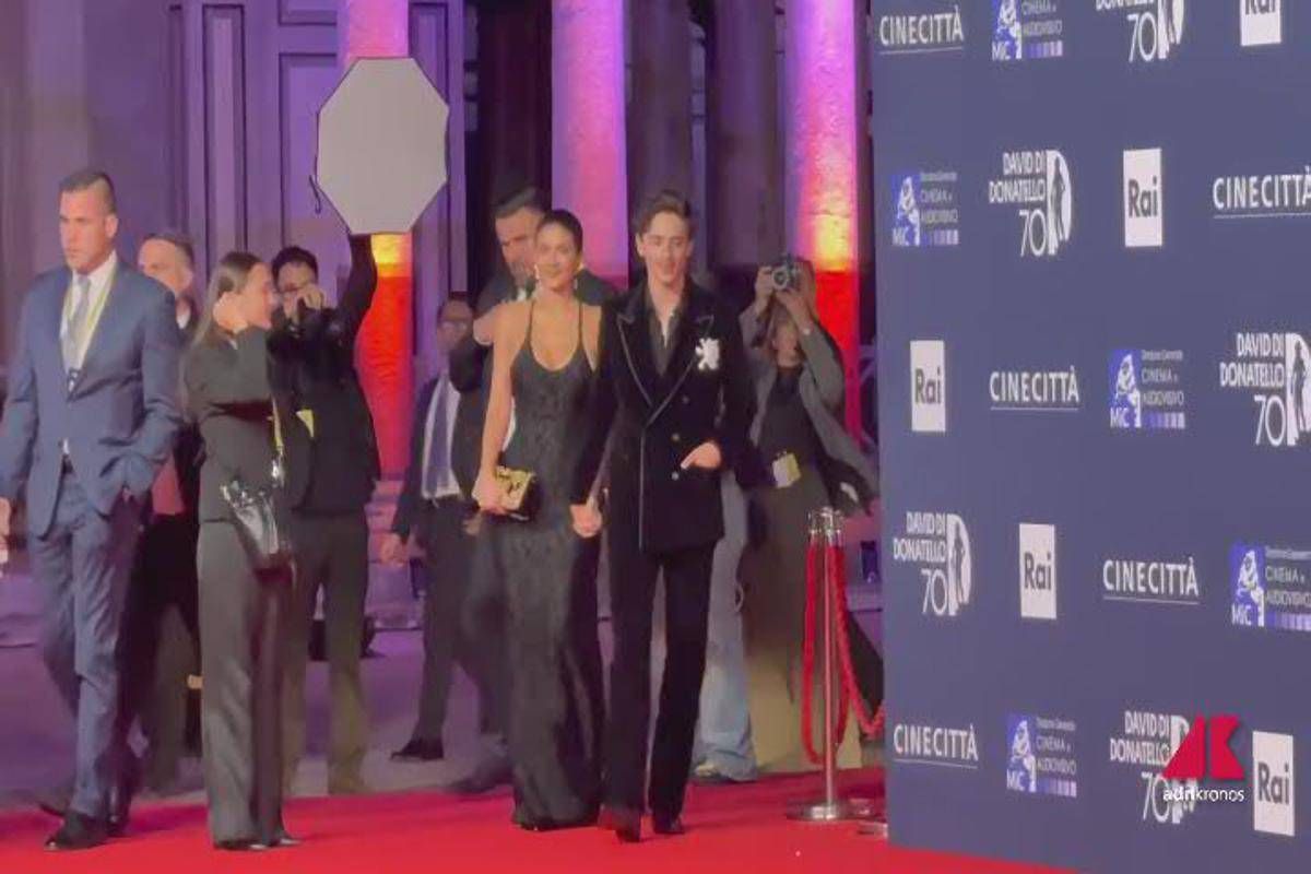 David 2025, il primo red carpet di Timothée Chalamet e Kylie Jenner è a Roma - Video -