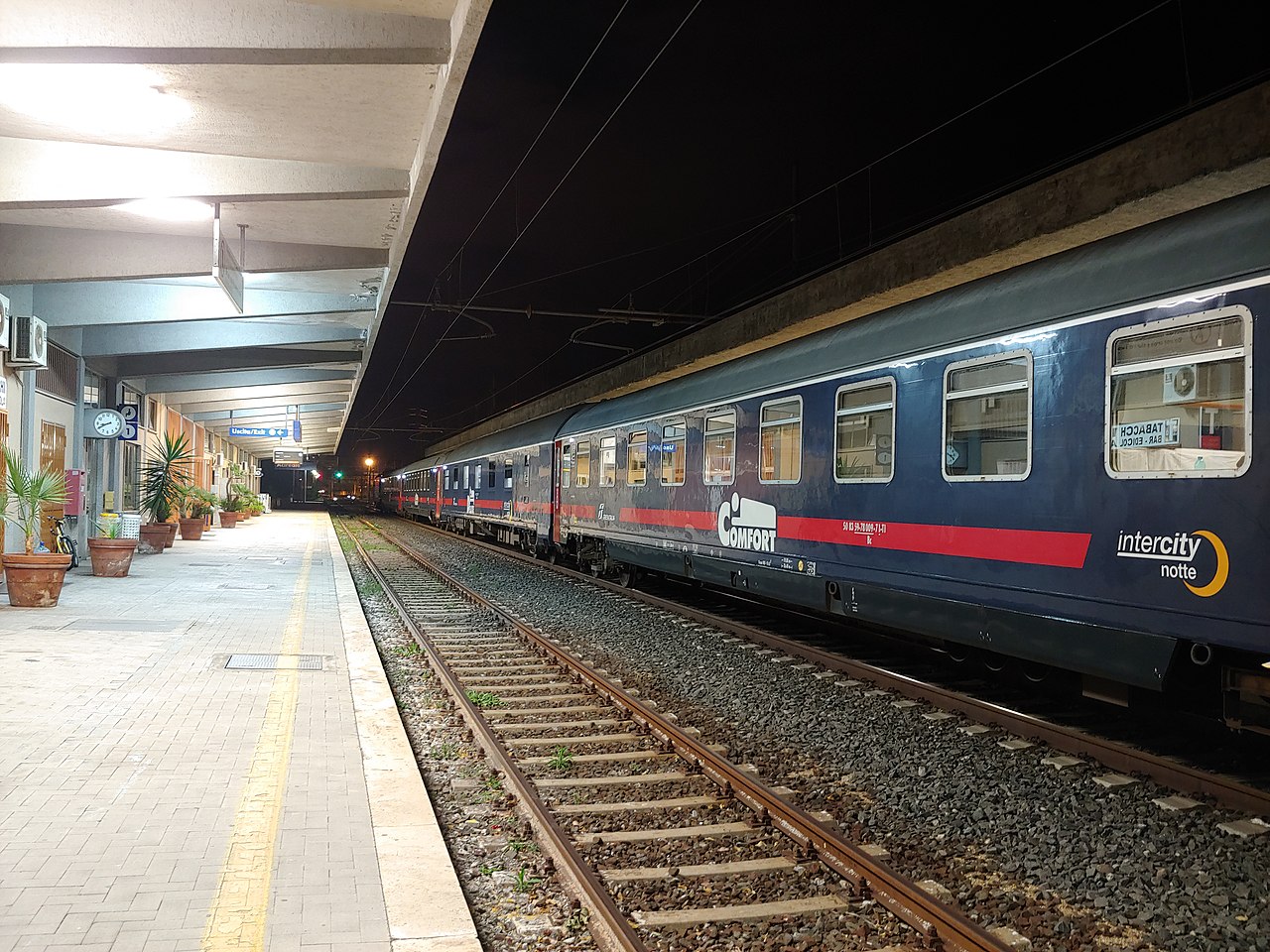 Stazione di Acireale