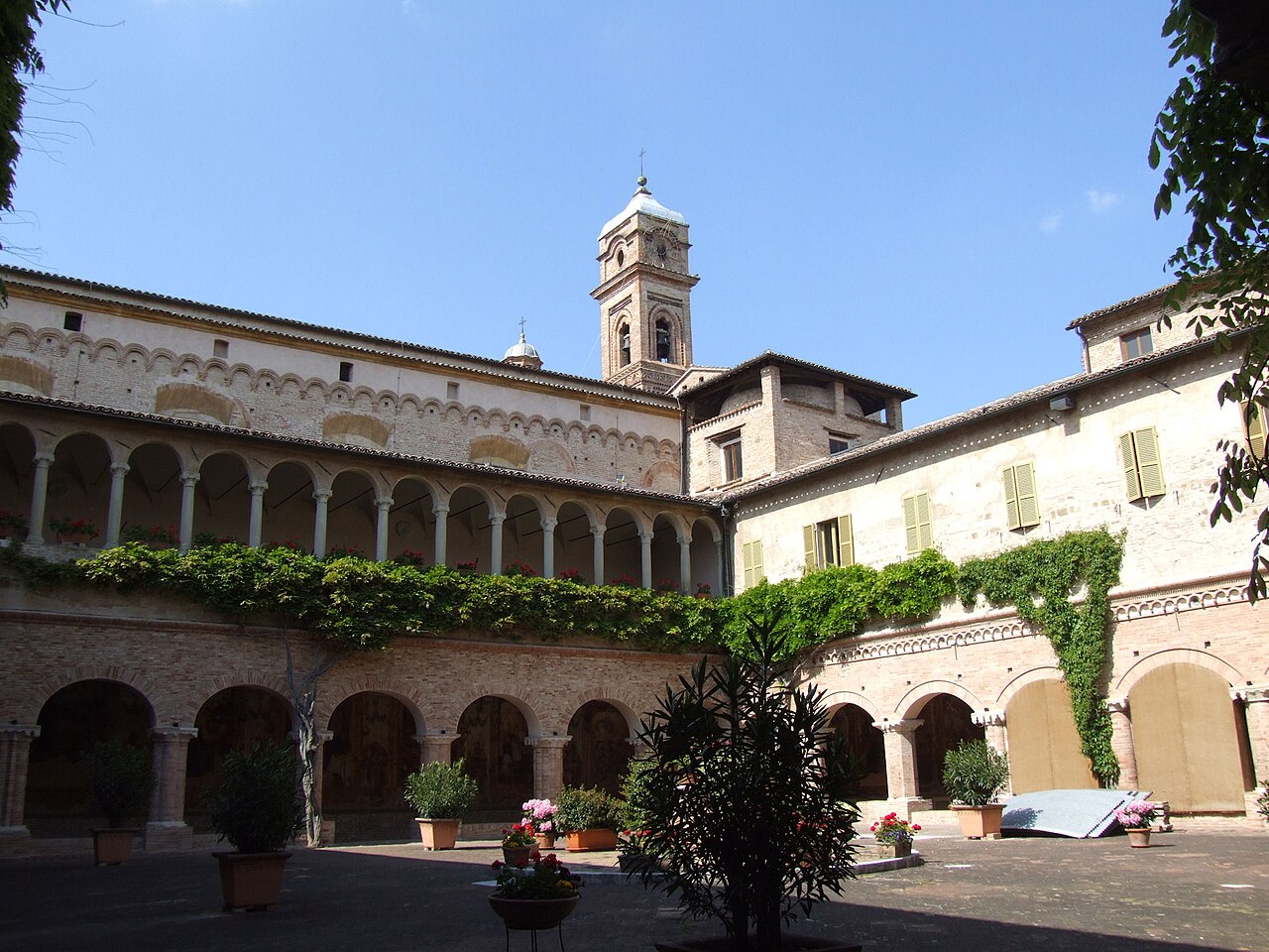 Esterno chiesa