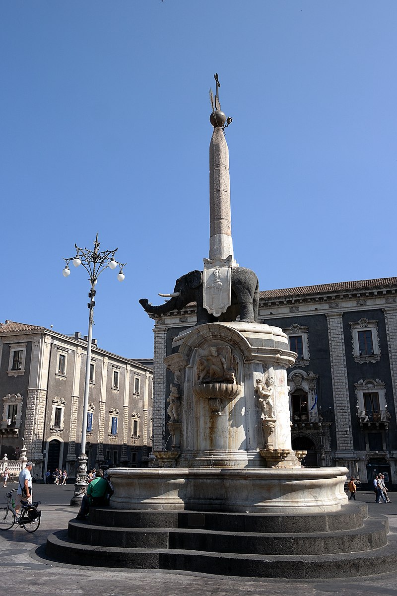 Statua dell'elefante