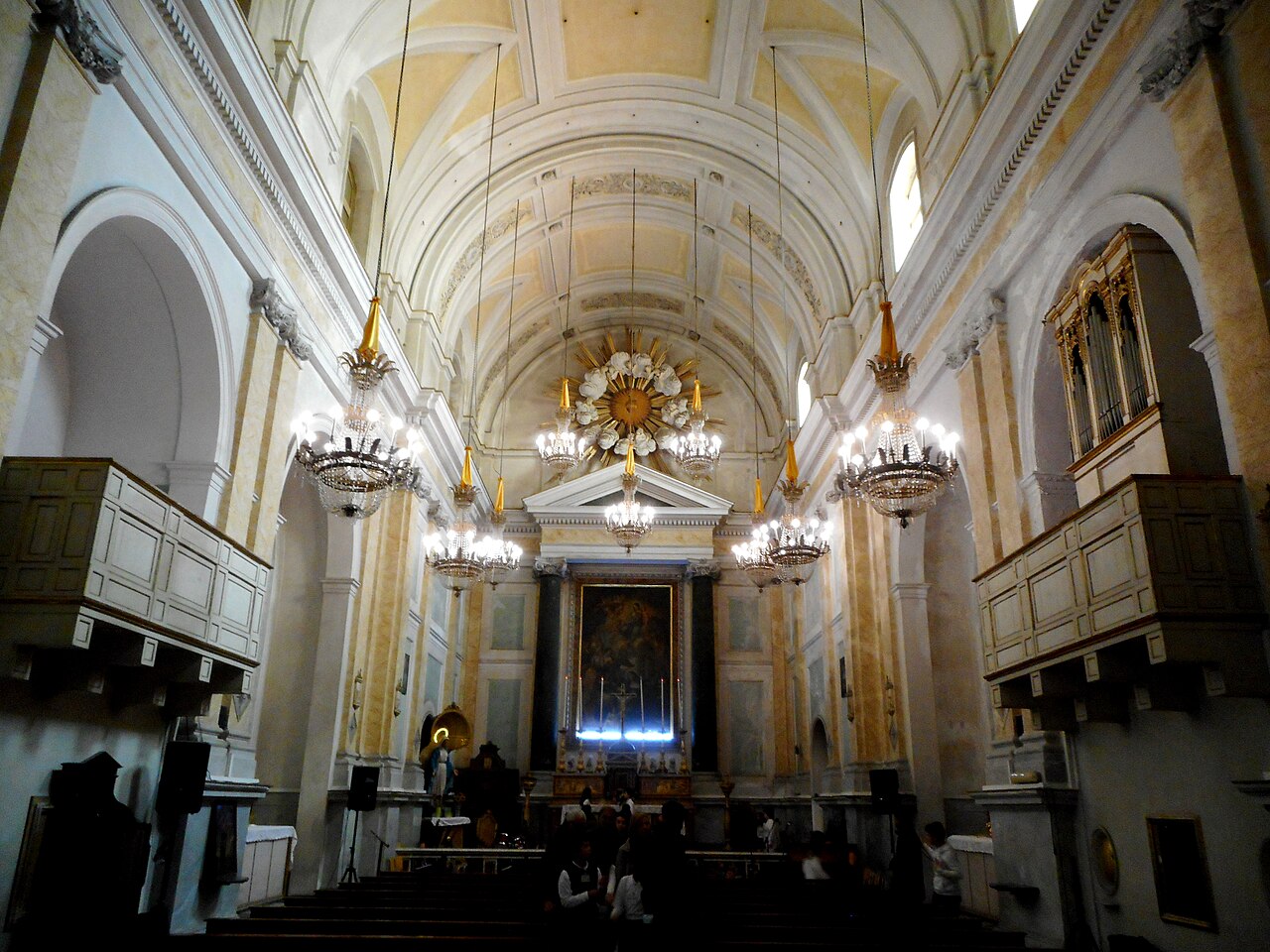 Interno
