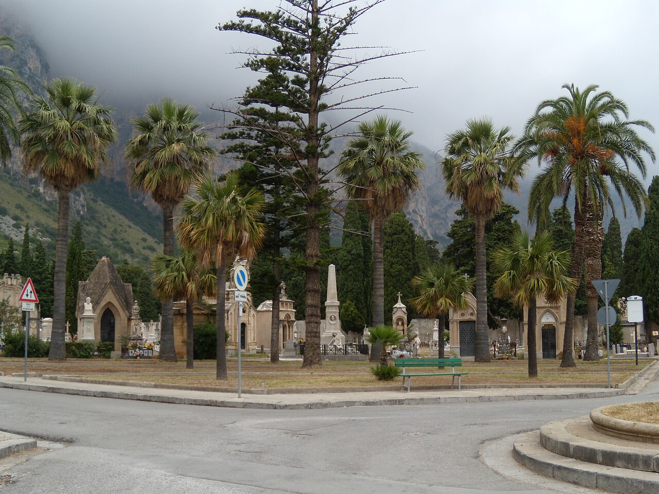 Cimitero