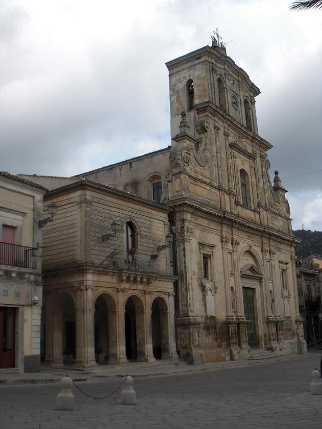 Basilica Santa Maria Chiaramonte