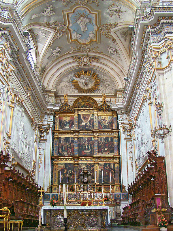 Interno della chiesa