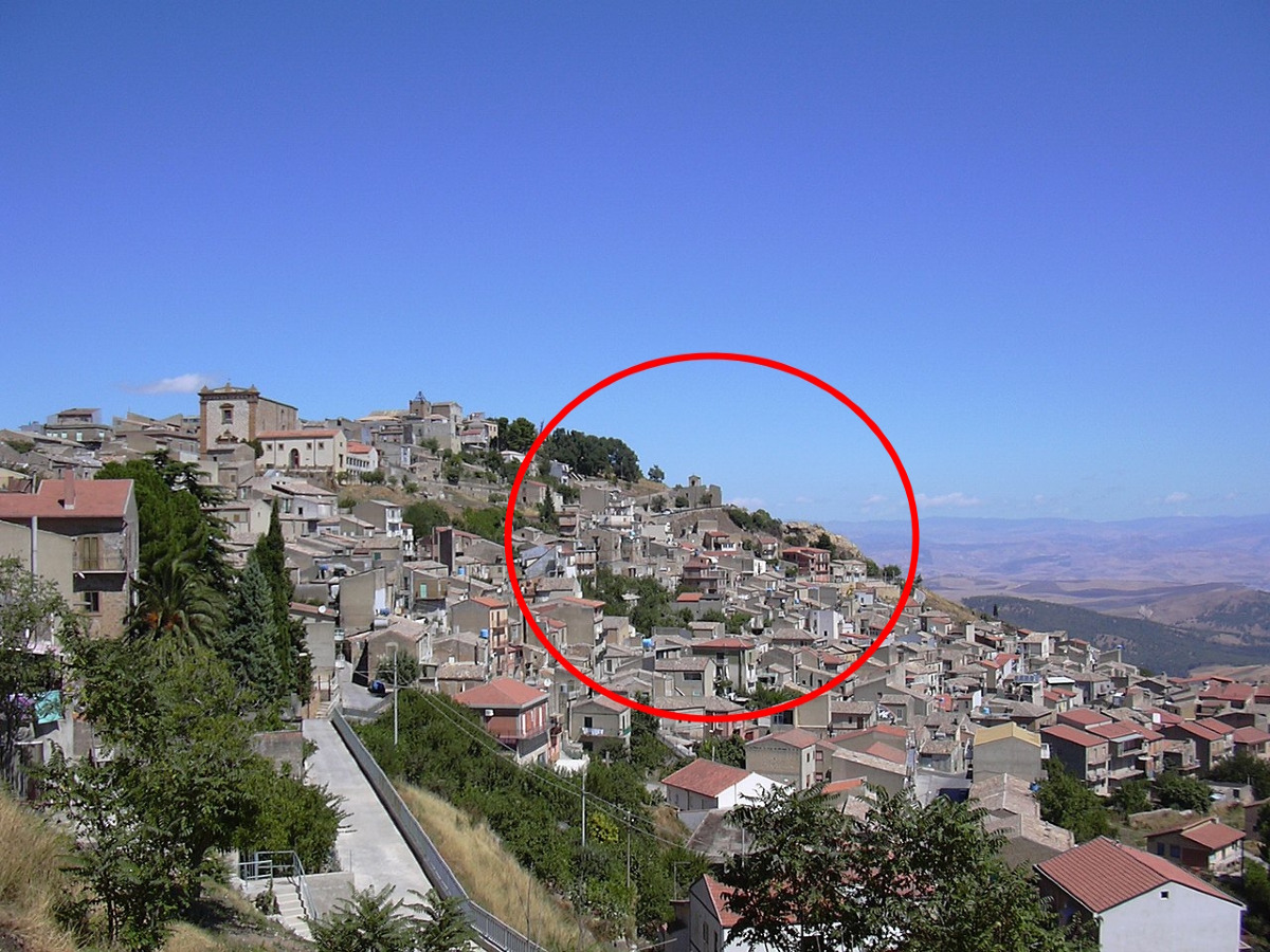Un segreto nascosto nel cuore della Sicilia | Aidone e il fascino di una storia che non lascia spiegazioni - Foto: Morgantia07/Wikipedia