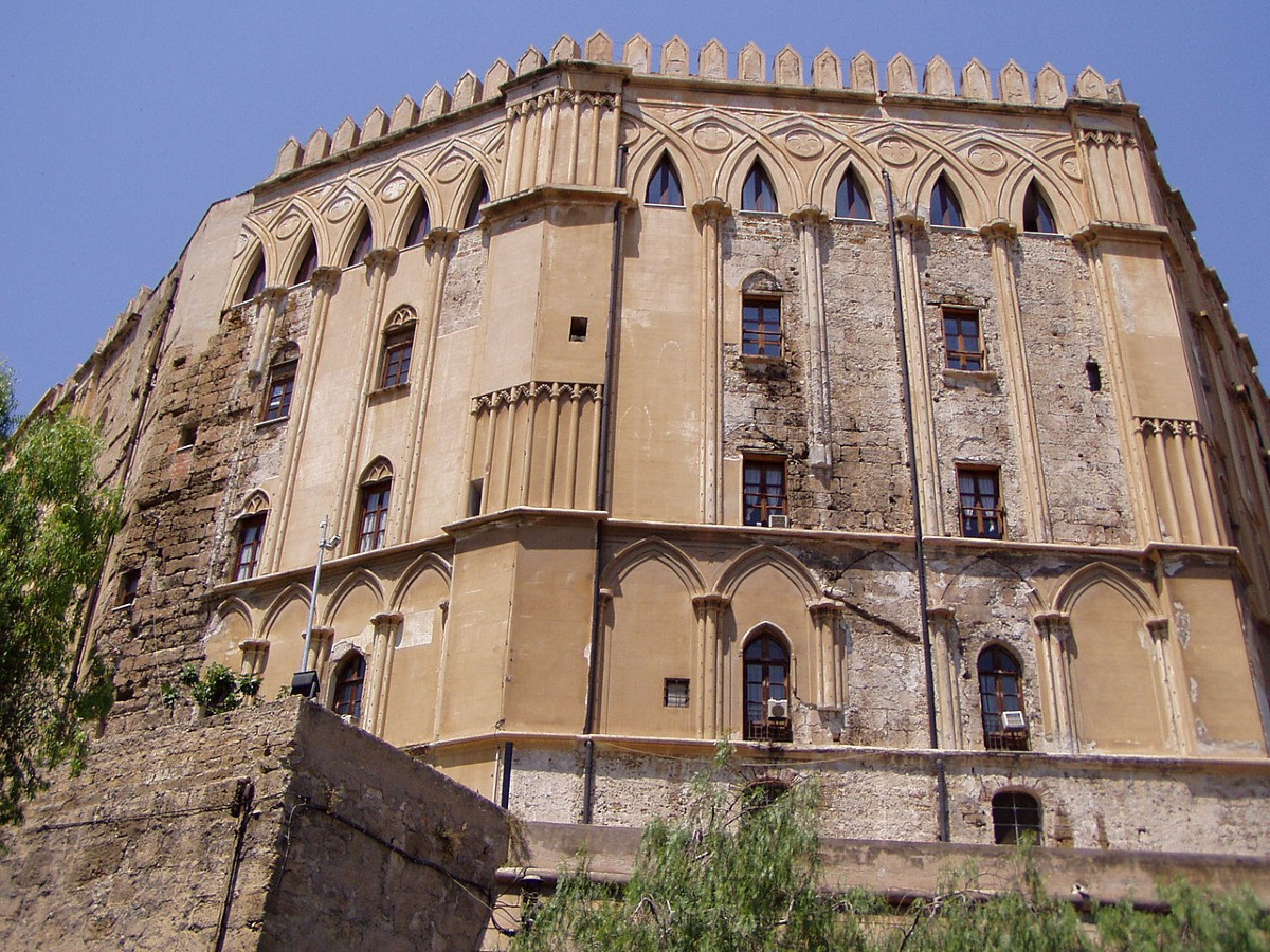 Palermo fu protagonista di un incontro che cambiò la storia | Rivelato che successe davvero a Palazzo dei Normanni - Foto: Martin Teetz/Wikipedia