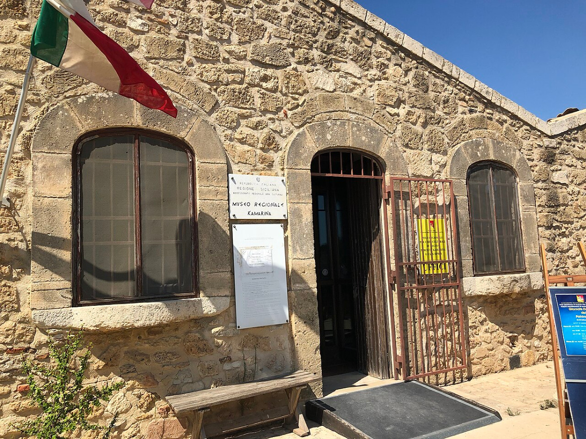 Una città perduta sta emergendo | Reperti incredibili al Museo Archeologico di Camarina a Ragusa - Foto: Davide Mauro/Wikipedia