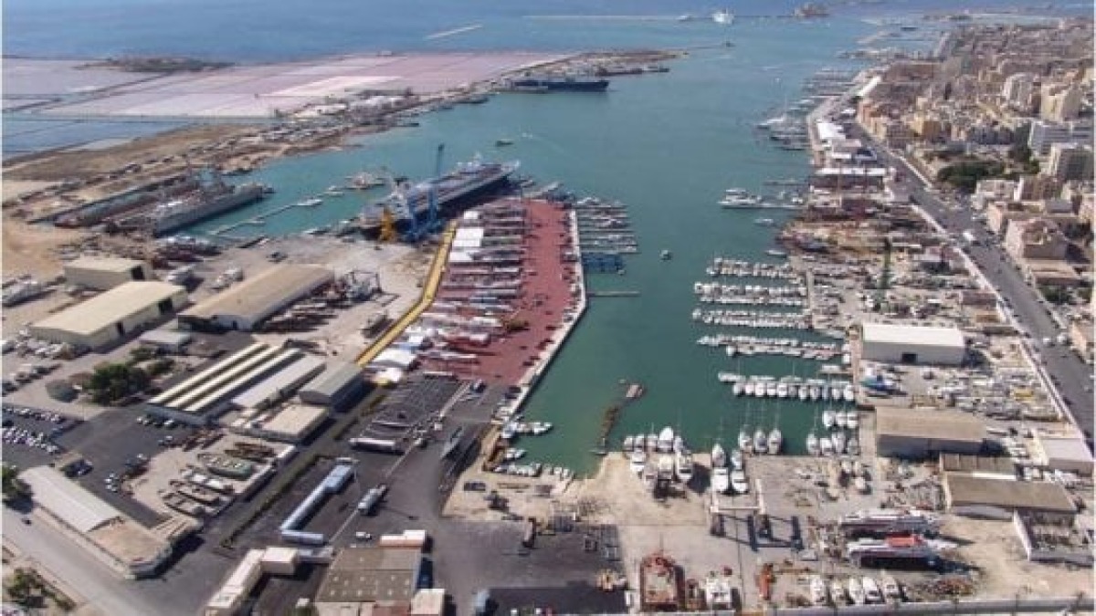 Incidente mortale al Porto: marinaio inglese non sopravvive - Credit foto: Repubblica