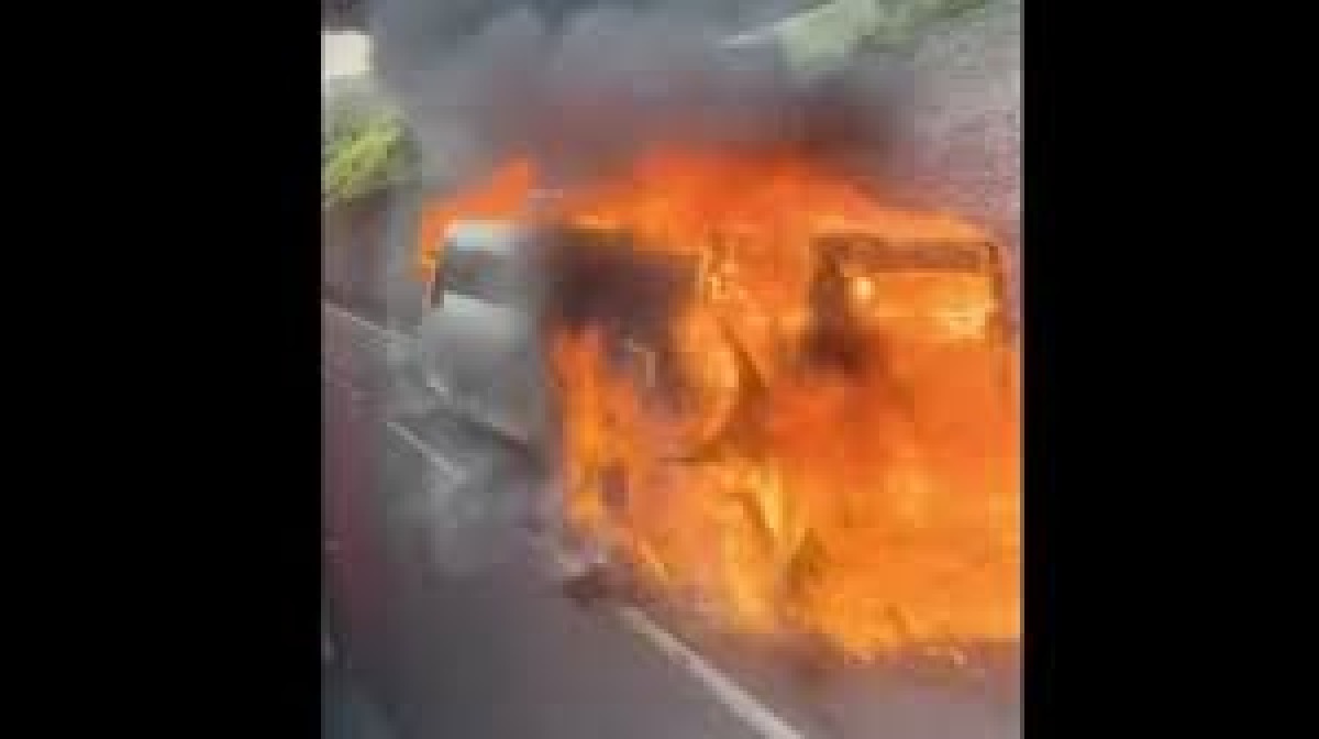 Incidente stradale sulla Catania - Ragusa: Vigili del Fuoco in azione