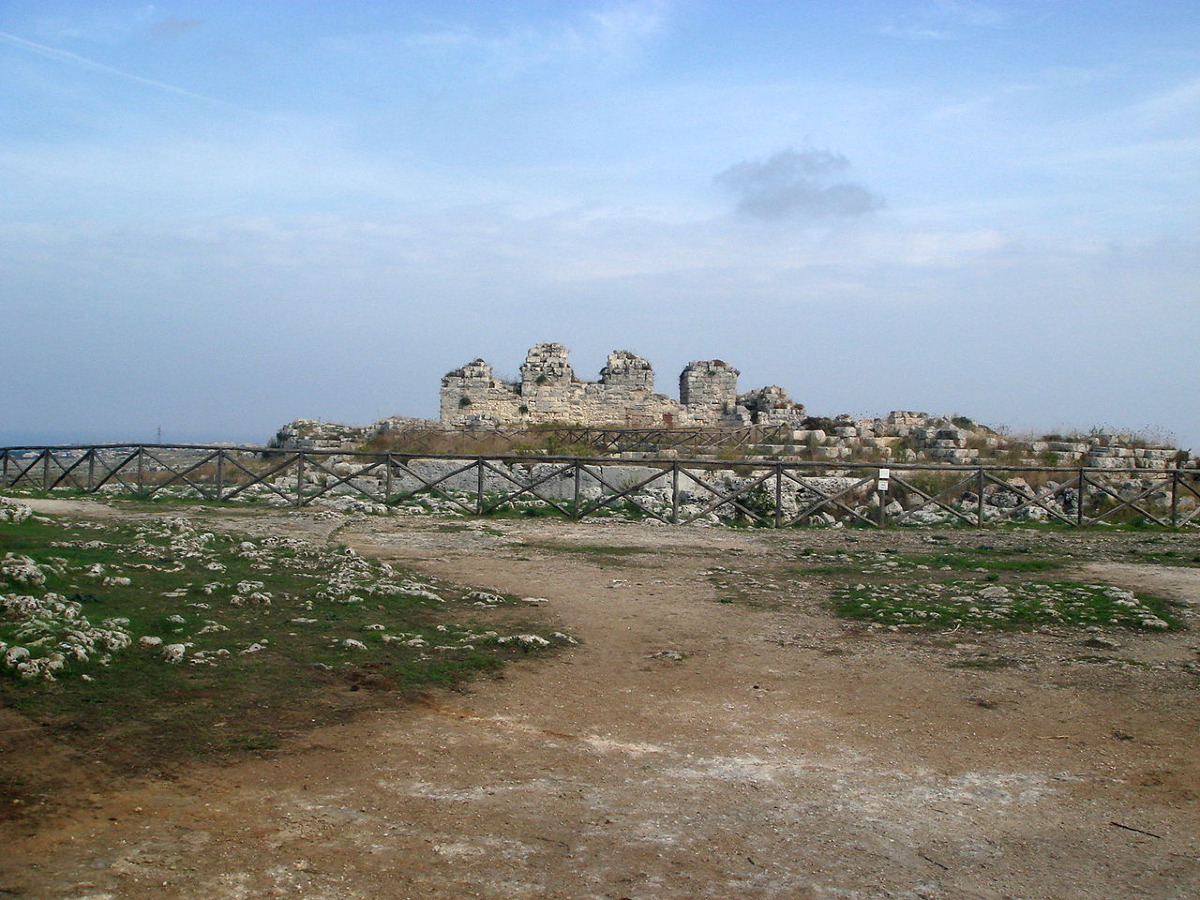 La storia che nessuno racconta | Castello Eurialo, il bastione siracusano invincibile di Dionisio - Foto: Giovanni Dall'Orto/Wikipedia