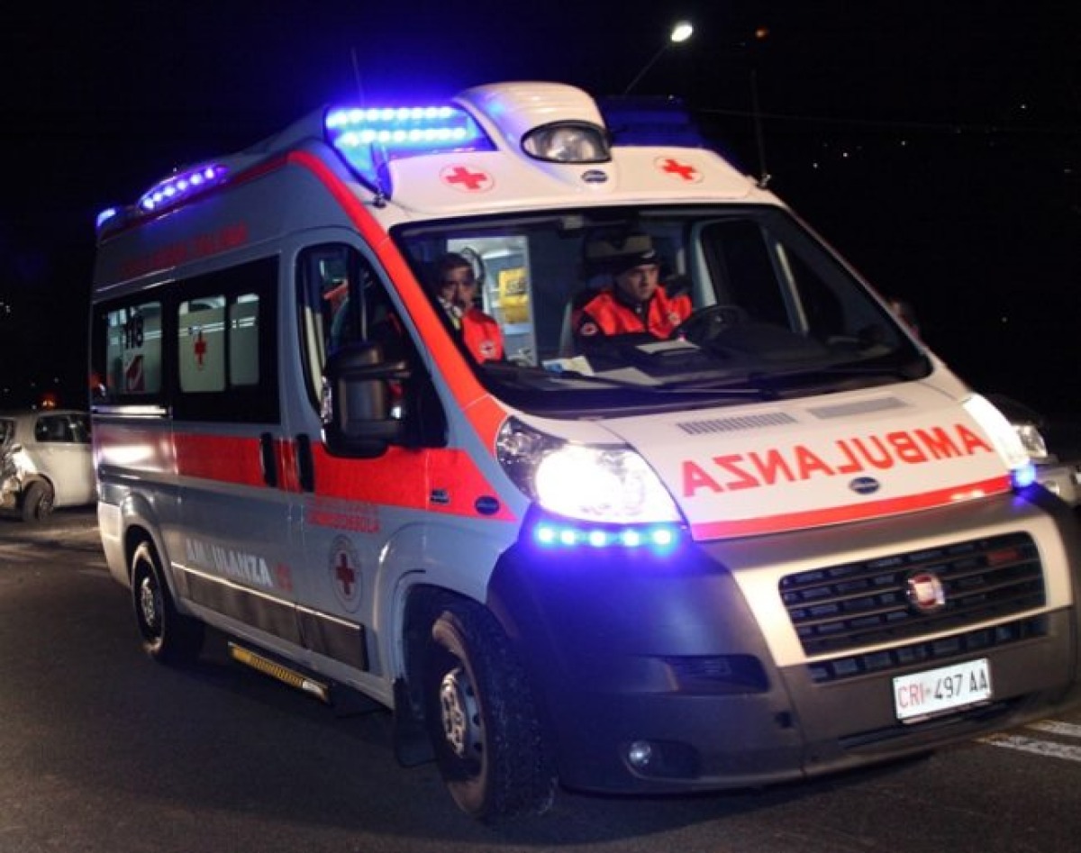 Fugge dai Carabinieri e investe bimba di 6 anni: niente carcere - Credit foto: Cronacheancona