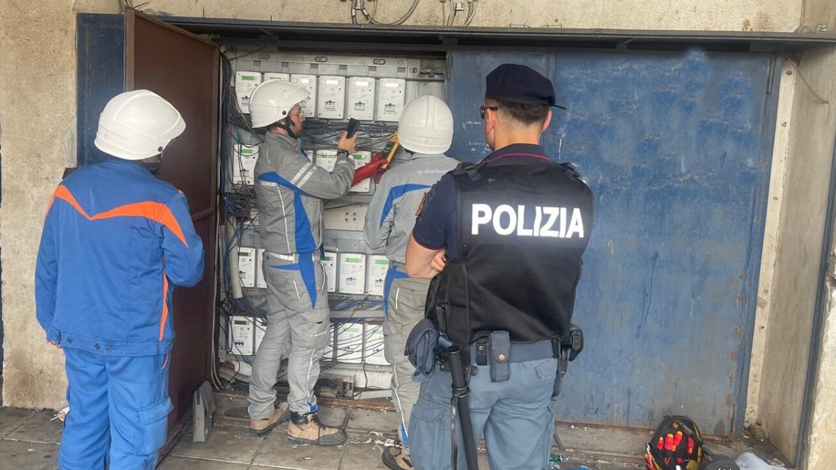 Librino: controllati 120 contatori, oltre la metà con allacci abusivi -