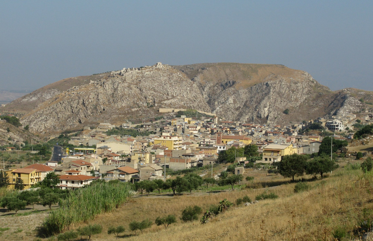 Il mistero di un’antica fortificazione araba: il bastione girgente che ti lascerà senza parole - Foto: Toni Pecoraro/Wikipedia