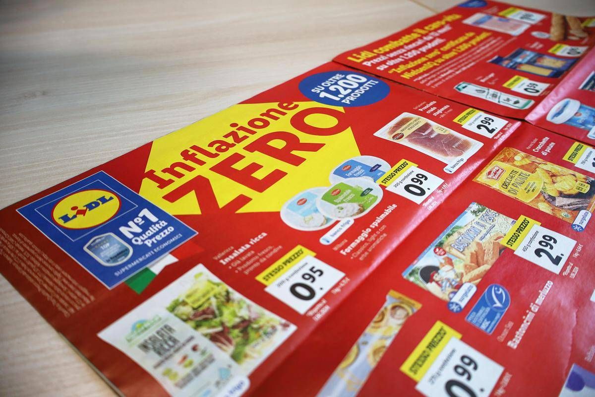 Inflazione, Lidl contro il caro-vita: da 12 mesi niente rincari su oltre 1200 prodotti - 