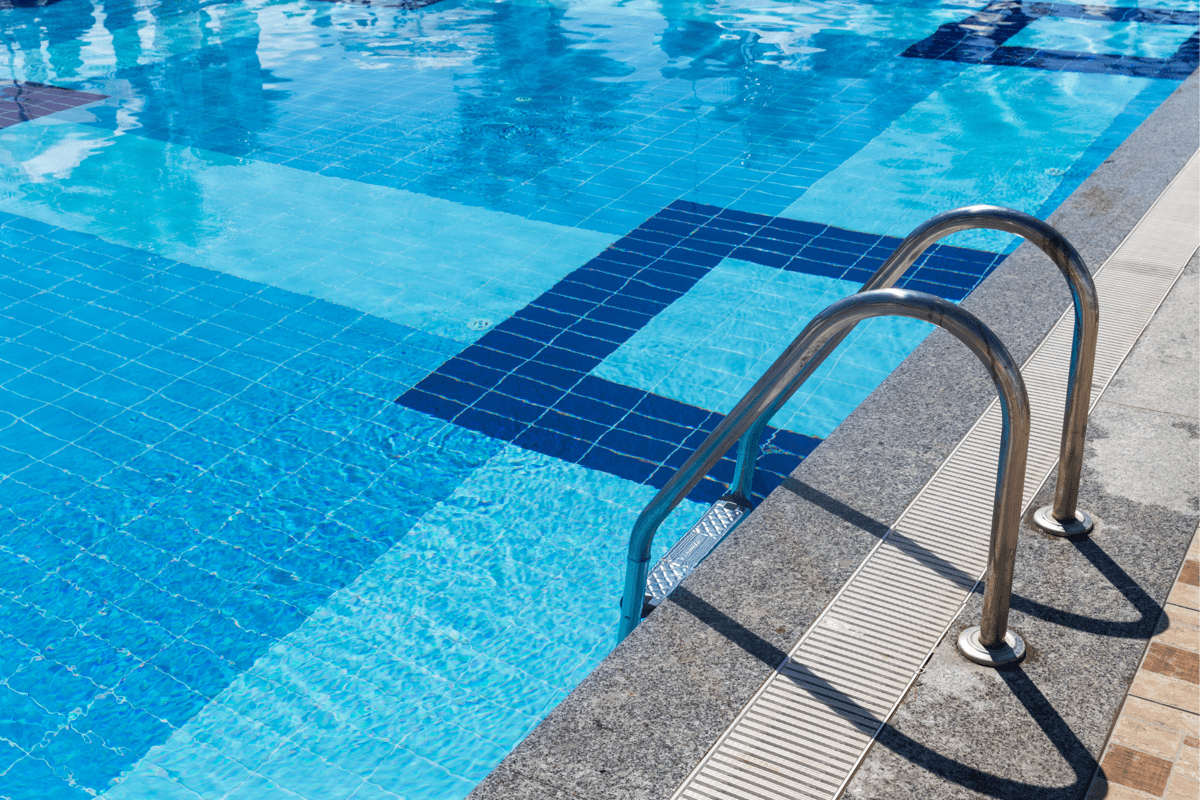 Bimbi intossicati in piscina, indagato il titolare del centro sportivo alla Borghesiana -