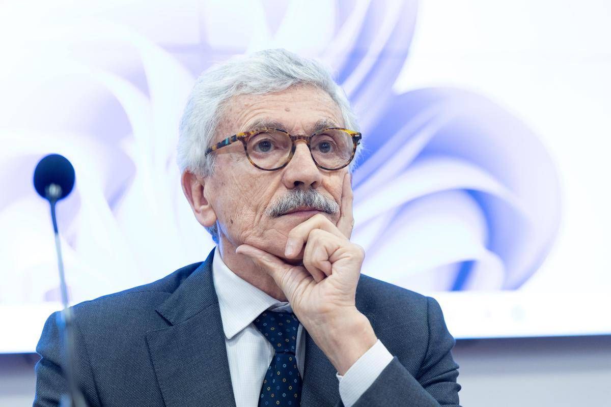 D'Alema: "Se Iran avesse bomba nucleare non ci sarebbe guerra" -