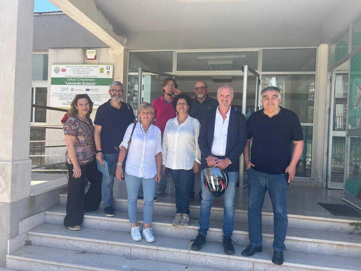 Palermo: La Scuola "Sciascia" Rinasce con Innovazioni Shock | Scopri Quanti Bambini Beneficeranno dei Lavori! - 