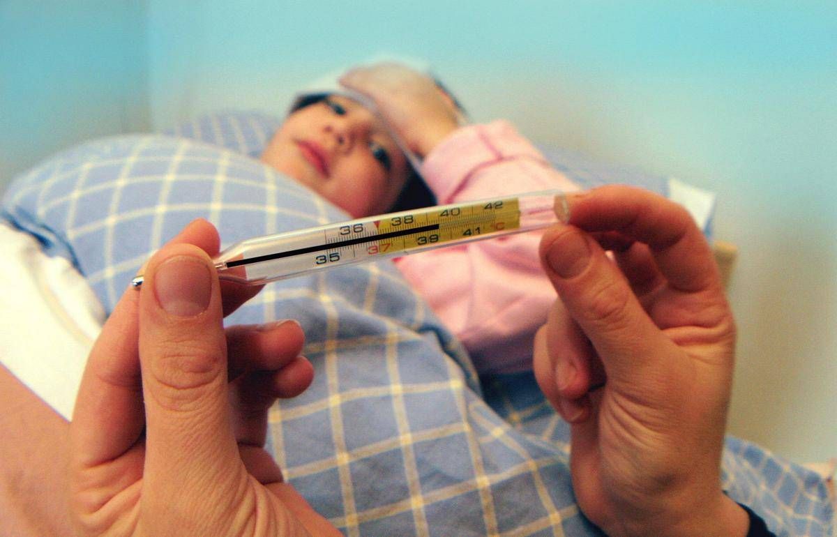 Influenza 2025, Pregliasco: "Ancora 200mila casi a settimana" -