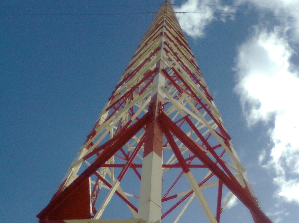 Comune di Caltanissetta: l'antenna che ha sfidato il tempo verrà demolita | La scelta che ha sollevato un acceso dibattito tra i cittadini! -