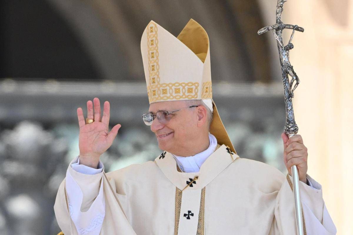 Giro d'Italia, oggi passaggio in Vaticano con saluto del Papa -