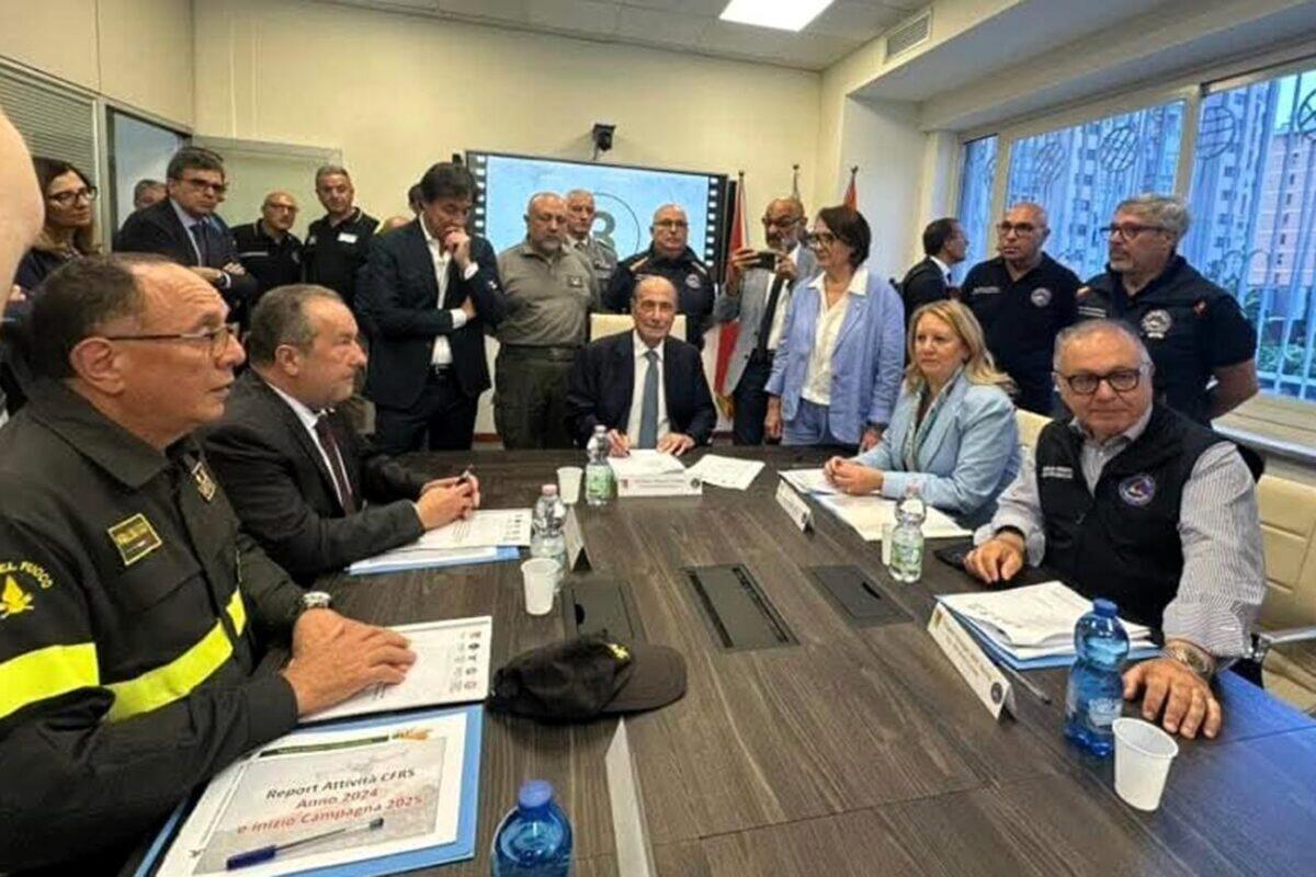 Vigili del Fuoco potenziano le squadre antincendio | Scopri cosa cambia davvero per il tuo territorio! -