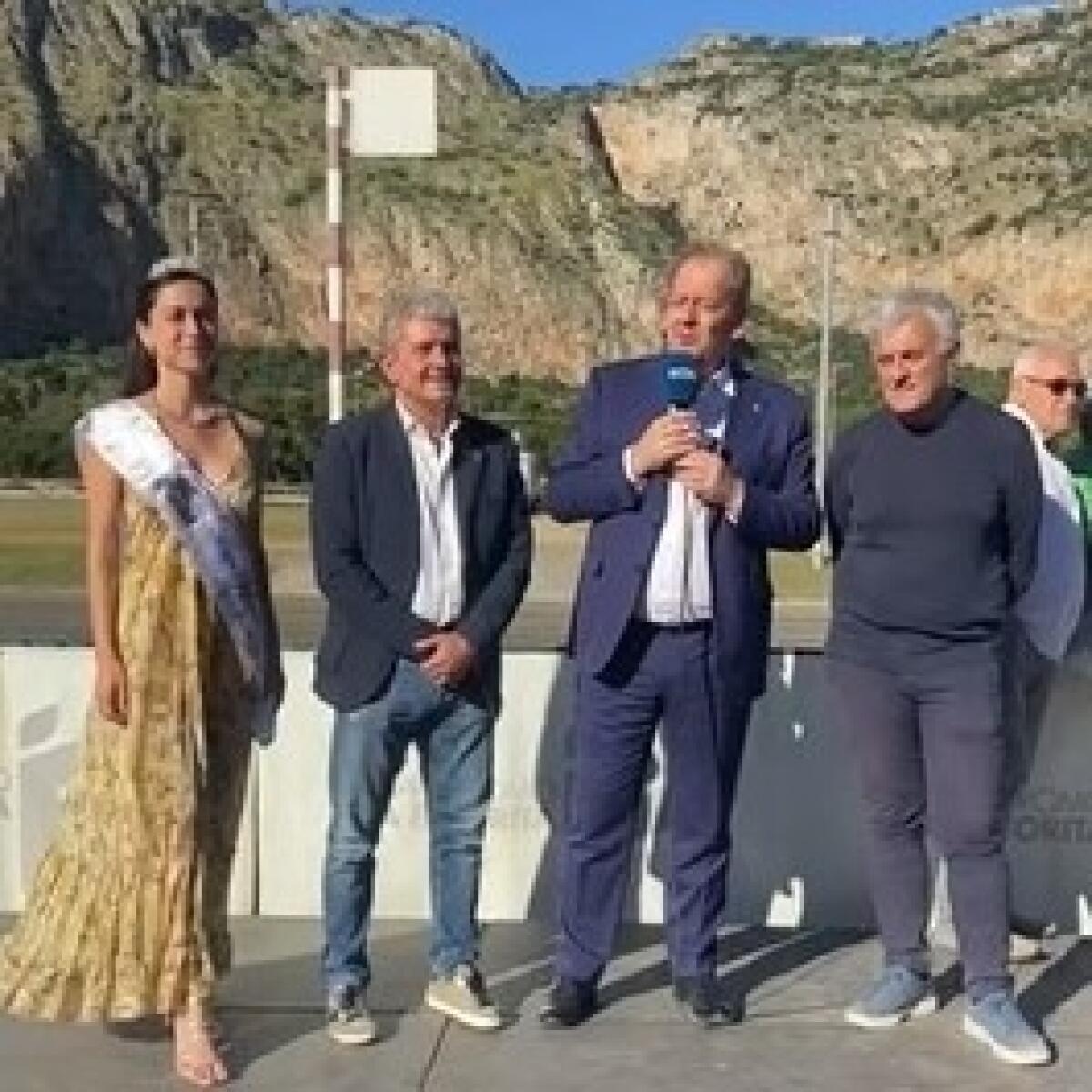 Presenza inaspettata a Palermo | Il Governo sostiene gli ippodromi, ma cosa c'è dietro questa mossa? -