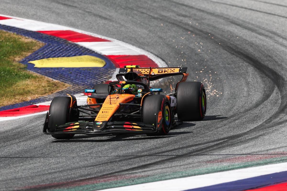 Formula 1, pole di Norris nel Gp d'Austria. Secondo Leclerc -