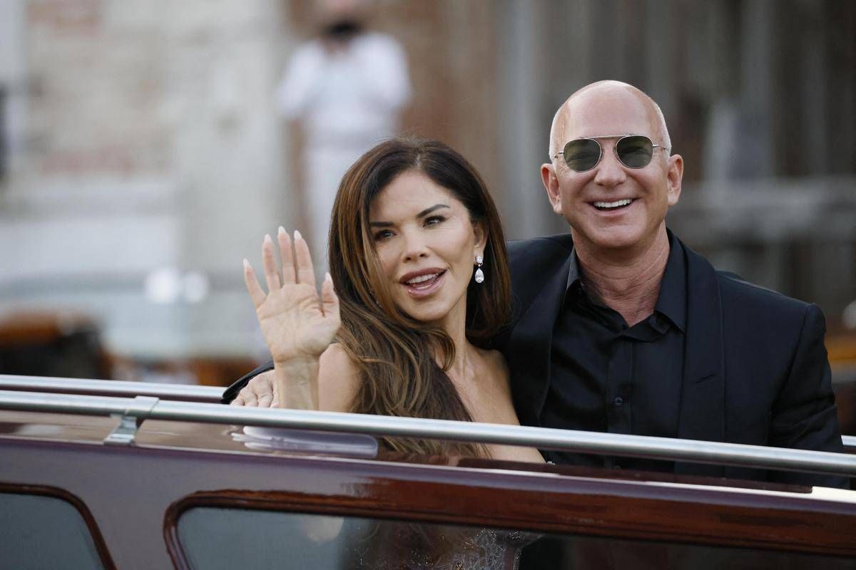 Matrimonio Bezos, Crepet: "È il peggiore esempio che possiamo dare ai giovani" -