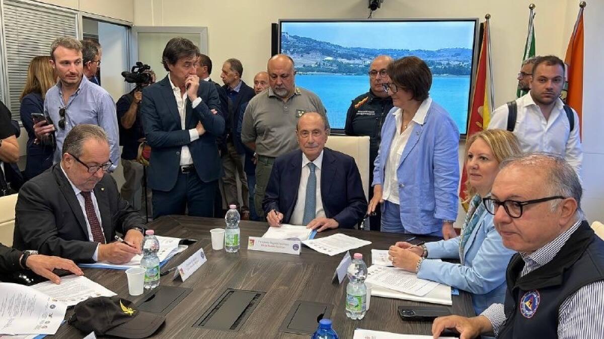 Inaugurata la Sala operativa unica regionale in Sicilia | È davvero sufficiente per fermare gli incendi? -