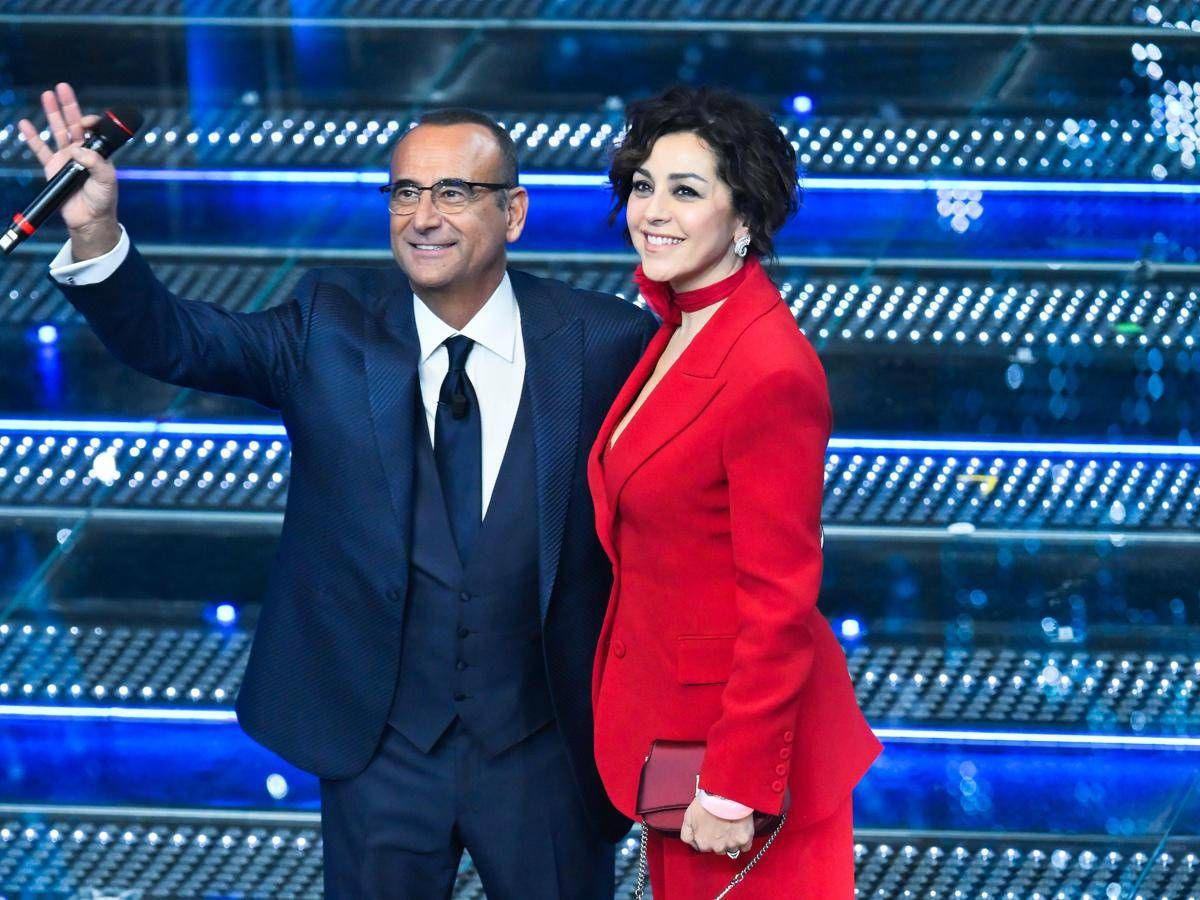 Carlo Conti festeggia 13 anni di matrimonio con Francesca Vaccaro: la dedica - 