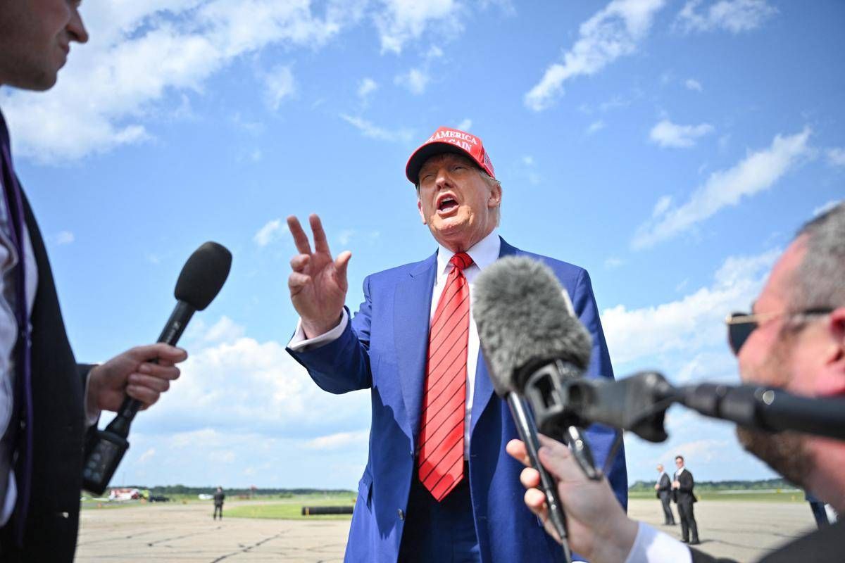 Iran, dialogo con Europa. Trump: "Teheran vuole parlare con me, Israele non si ferma" -