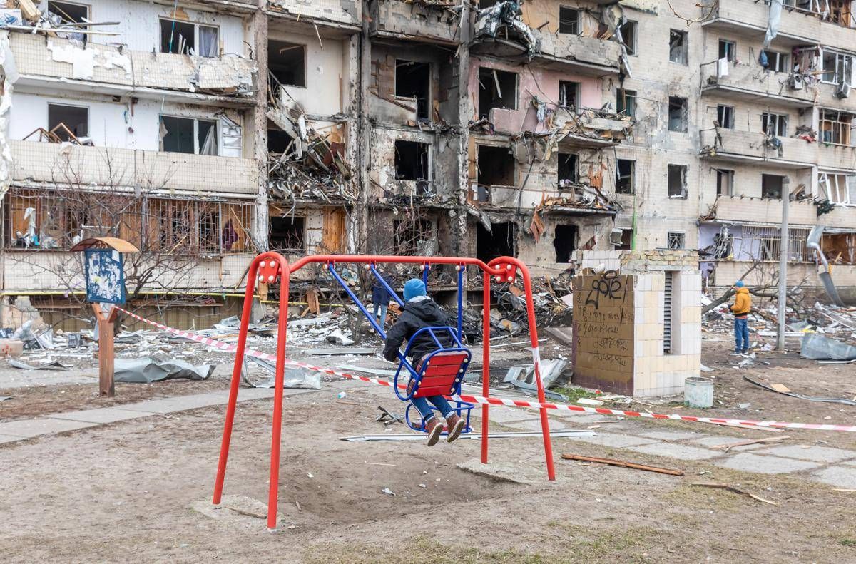 Ucraina-Russia, oggi i colloqui a Istanbul. Mosca non ferma gli attacchi: bombe e droni su tutto il paese - 