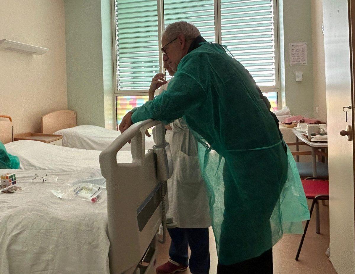 Bambini di Gaza in ospedale in Italia | Cosa si nasconde dietro le loro condizioni "complesse" e "stabili"? -