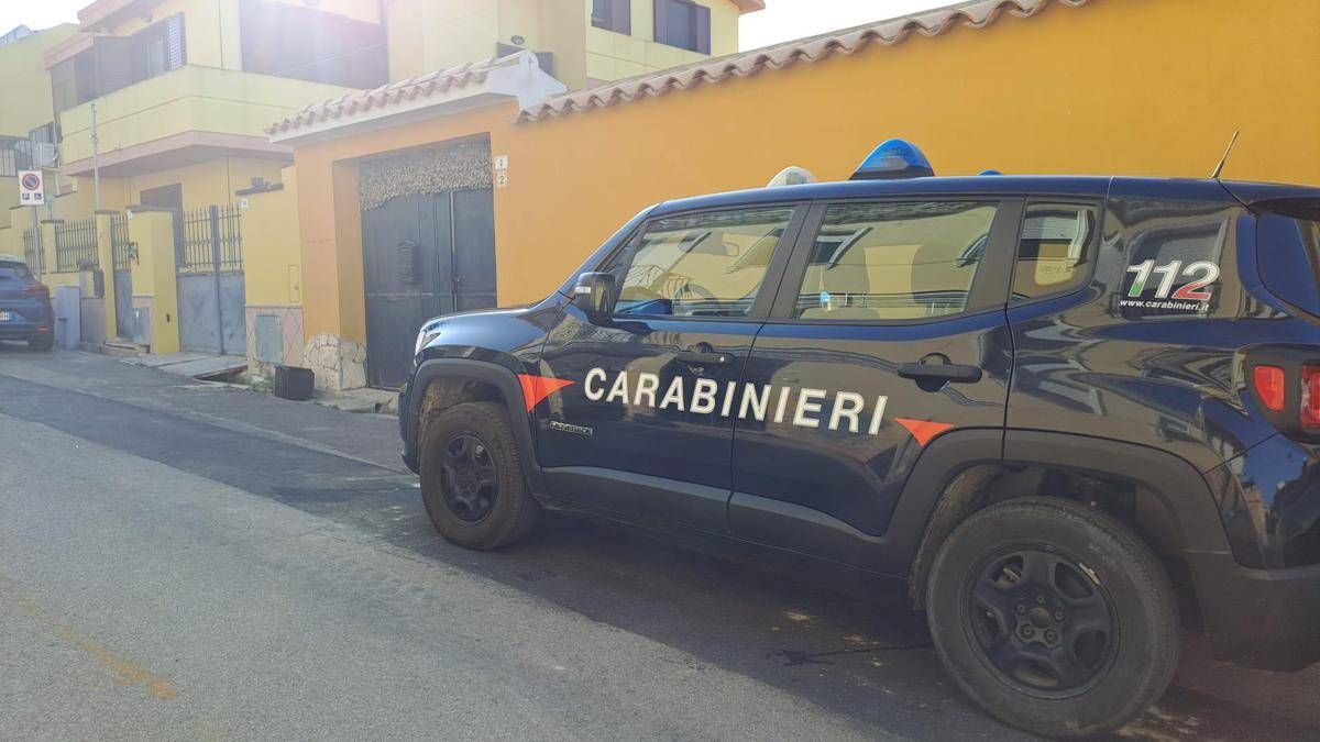 Accoltella il marito e lo riduce in fin di vita, arrestata a Cagliari - 