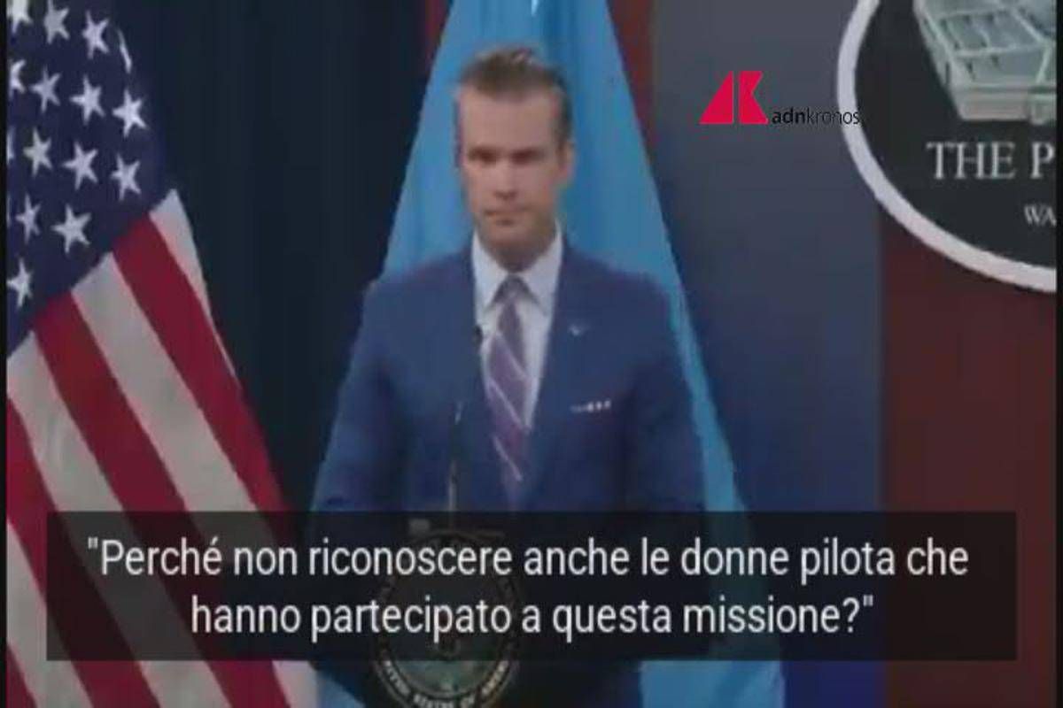 "E la pilota donna?", la domanda che fa infuriare Hegseth dopo attacco a Iran - Video -