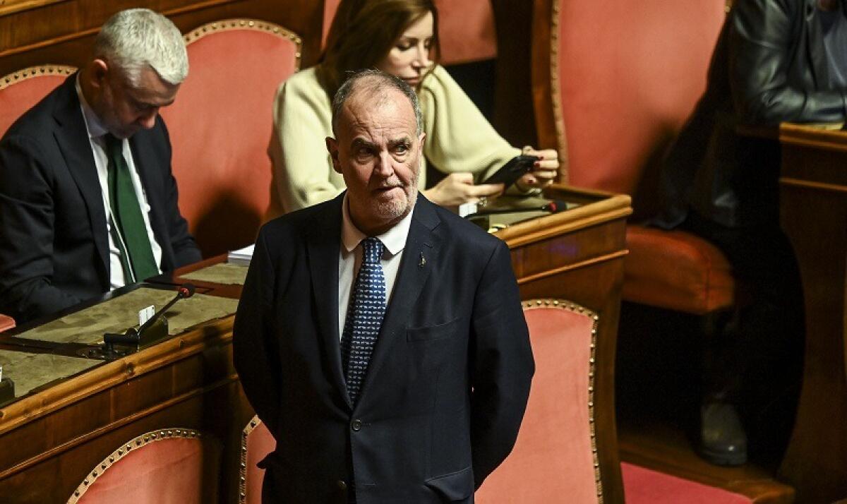 Calderoli propone di abolire le firme digitali | Una mossa che potrebbe cambiare la democrazia? - 