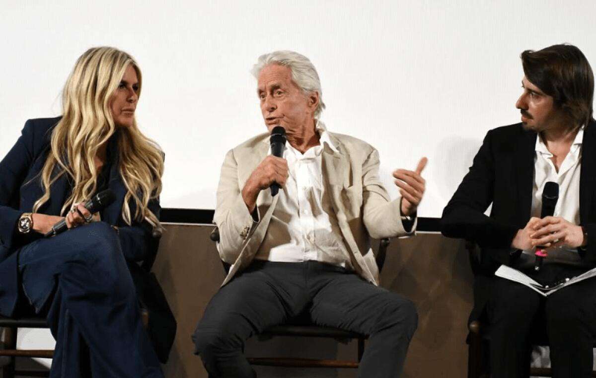 Michael Douglas si scusa a Taormina: “È il momento più buio della mia vita” | La verità che pochi osano ammettere! -