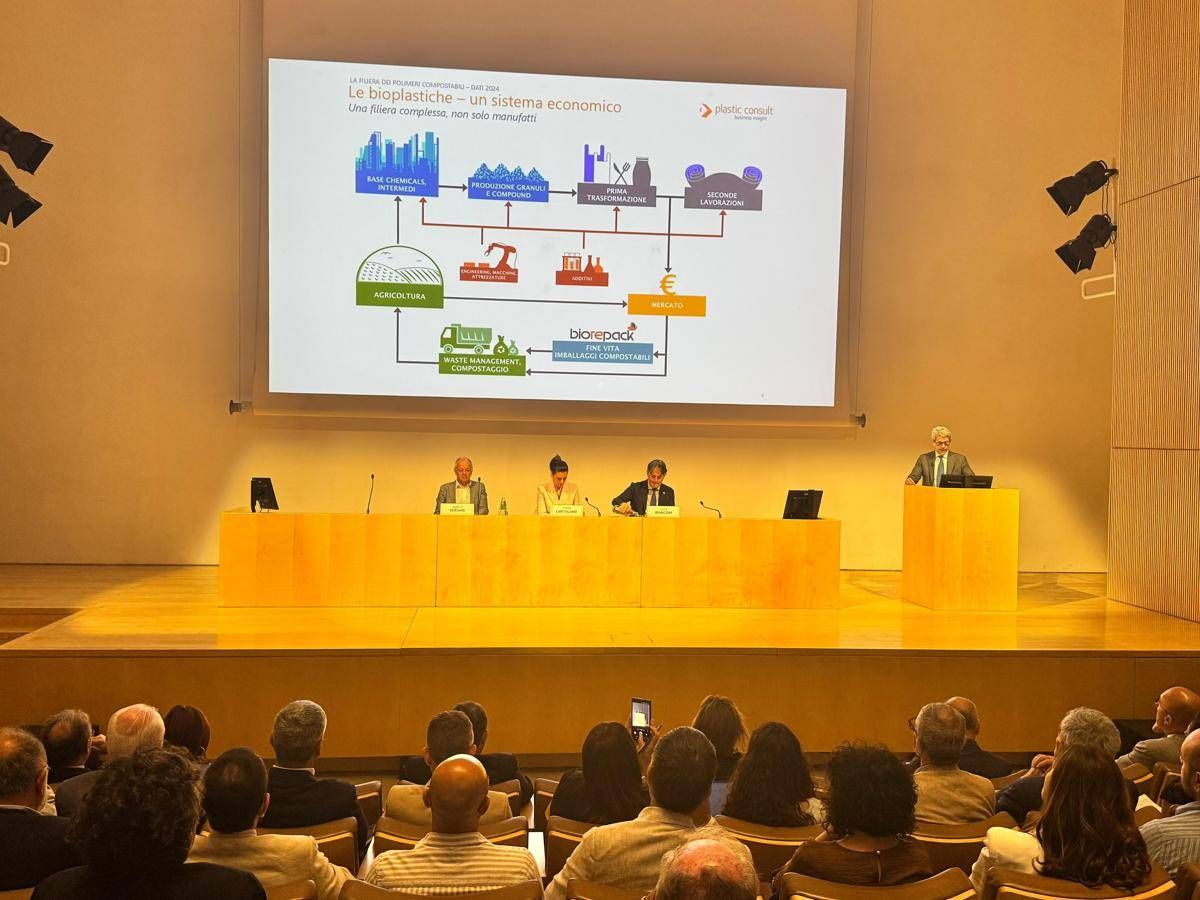 Sostenibilità, bioplastiche compostabili, eccellenza a rischio - 