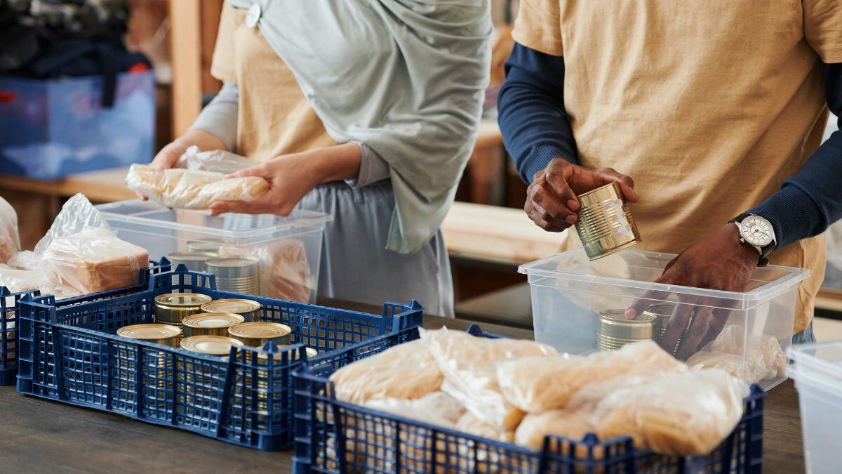 277.775 persone in difficoltà | Gli italiani non sono più i soli a chiedere aiuto! - 
